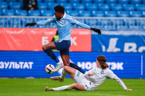 &laquo;Крылья Советов&raquo; обыграли &laquo;Оренбург&raquo; 2:0 и вышли в следующий раунд Пути регионов Кубка России. &laquo;Динамо&raquo; Мх победило &laquo;Ростов&raquo; 2:0 и сыграет с &laquo;Зенитом&raquo; в полуфинале