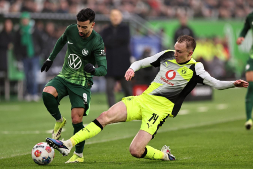 &laquo;Боруссия&raquo; Дортмунд обыграла &laquo;Вольфсбург&raquo; в 21-м туре Бундеслиги благодаря голу Гирасси на 87-й минуте