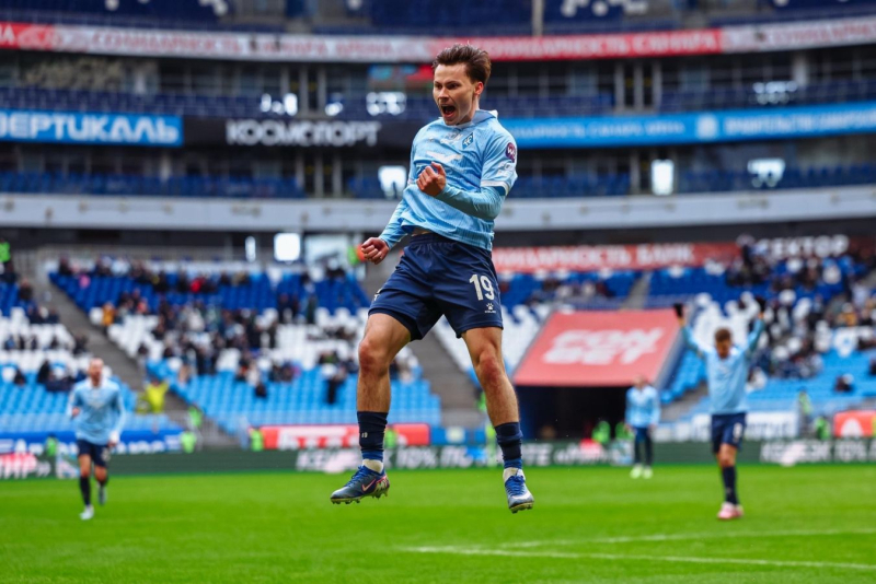 &laquo;Крылья Советов&raquo; победили &laquo;Локомотив&raquo; со счётом 2:0 в матче 27-го тура Мир РПЛ