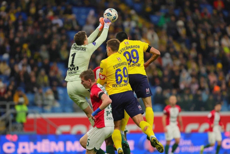 «Локомотив» обыграл «Ростов» в 17-м туре РПЛ и вышел на третье место в таблице