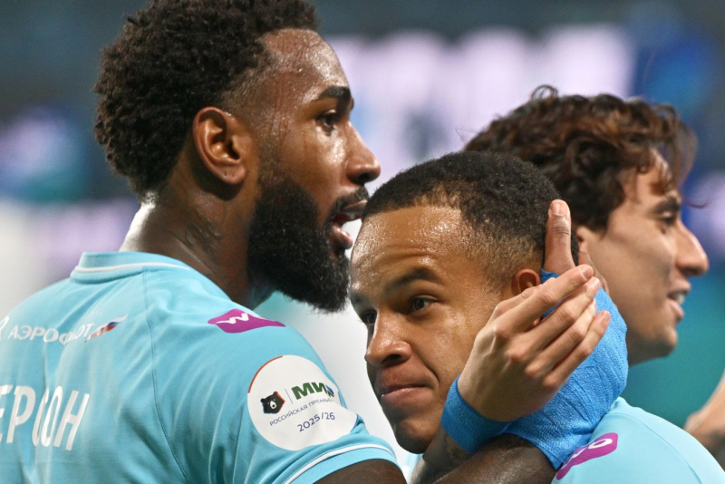 «Зенит» обыграл «Локомотив» в 14-м туре Мир РПЛ