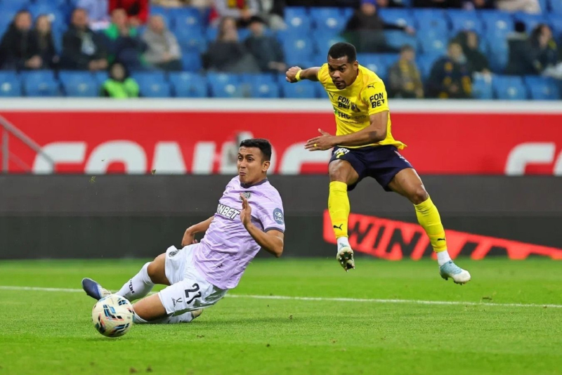 Пенальти Беншимола принёс «Акрону» победу над «Ростовом», VAR аннулировал два гола хозяев