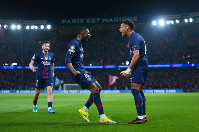 &laquo;ПСЖ&raquo; обыграл &laquo;Ливерпуль&raquo; со счётом 2:0, а &laquo;Атлетико&raquo; в большинстве победил &laquo;Барселону&raquo; в первых матчах 1/4 финала Лиги чемпионов