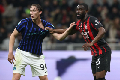 В матчах 28-го тура Серии А &laquo;Дженоа&raquo; взял верх над &laquo;Ромой&raquo;, а &laquo;Милан&raquo; оказался сильнее &laquo;Интера&raquo;